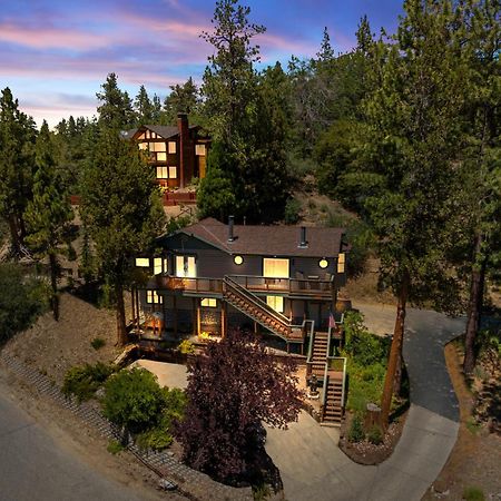 Cozy Cabin Perfect For 2 Families بيغ بير لاكي، سان بيرناردينو، كاليفورنيا المظهر الخارجي الصورة