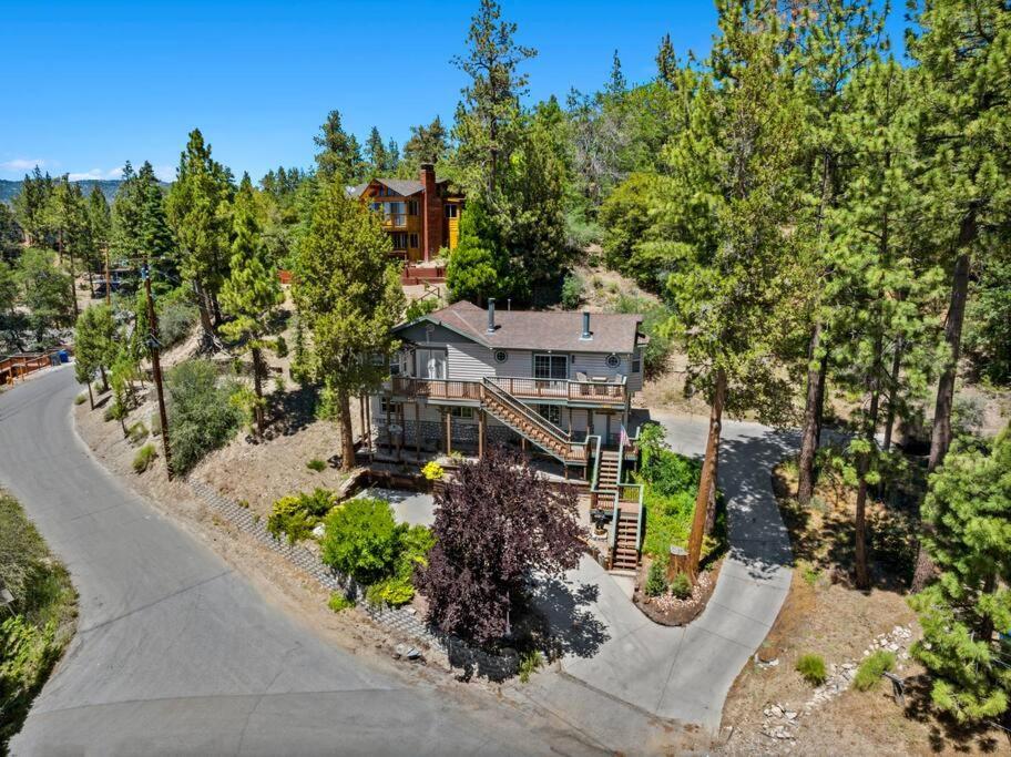 Cozy Cabin Perfect For 2 Families بيغ بير لاكي، سان بيرناردينو، كاليفورنيا المظهر الخارجي الصورة