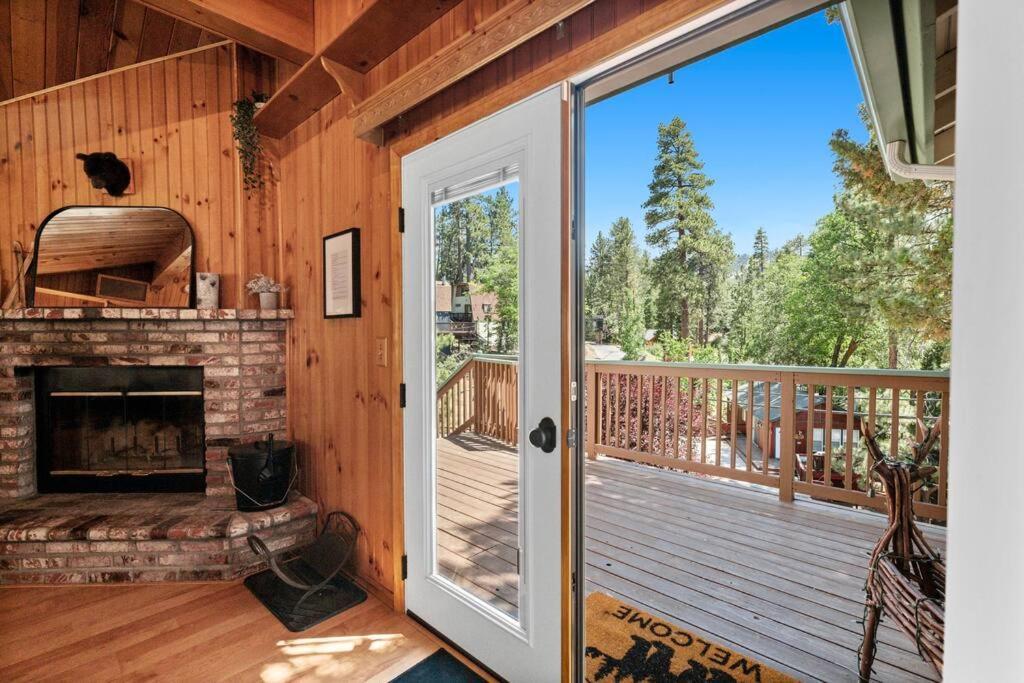 Cozy Cabin Perfect For 2 Families بيغ بير لاكي، سان بيرناردينو، كاليفورنيا المظهر الخارجي الصورة