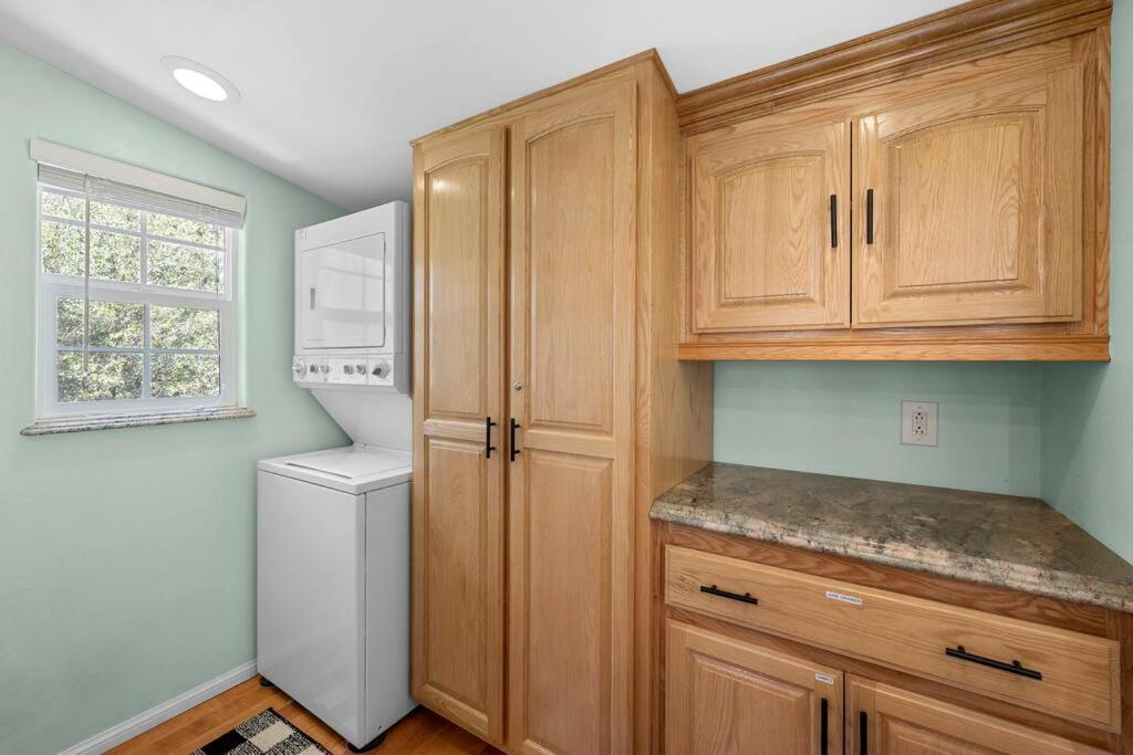 Cozy Cabin Perfect For 2 Families بيغ بير لاكي، سان بيرناردينو، كاليفورنيا المظهر الخارجي الصورة
